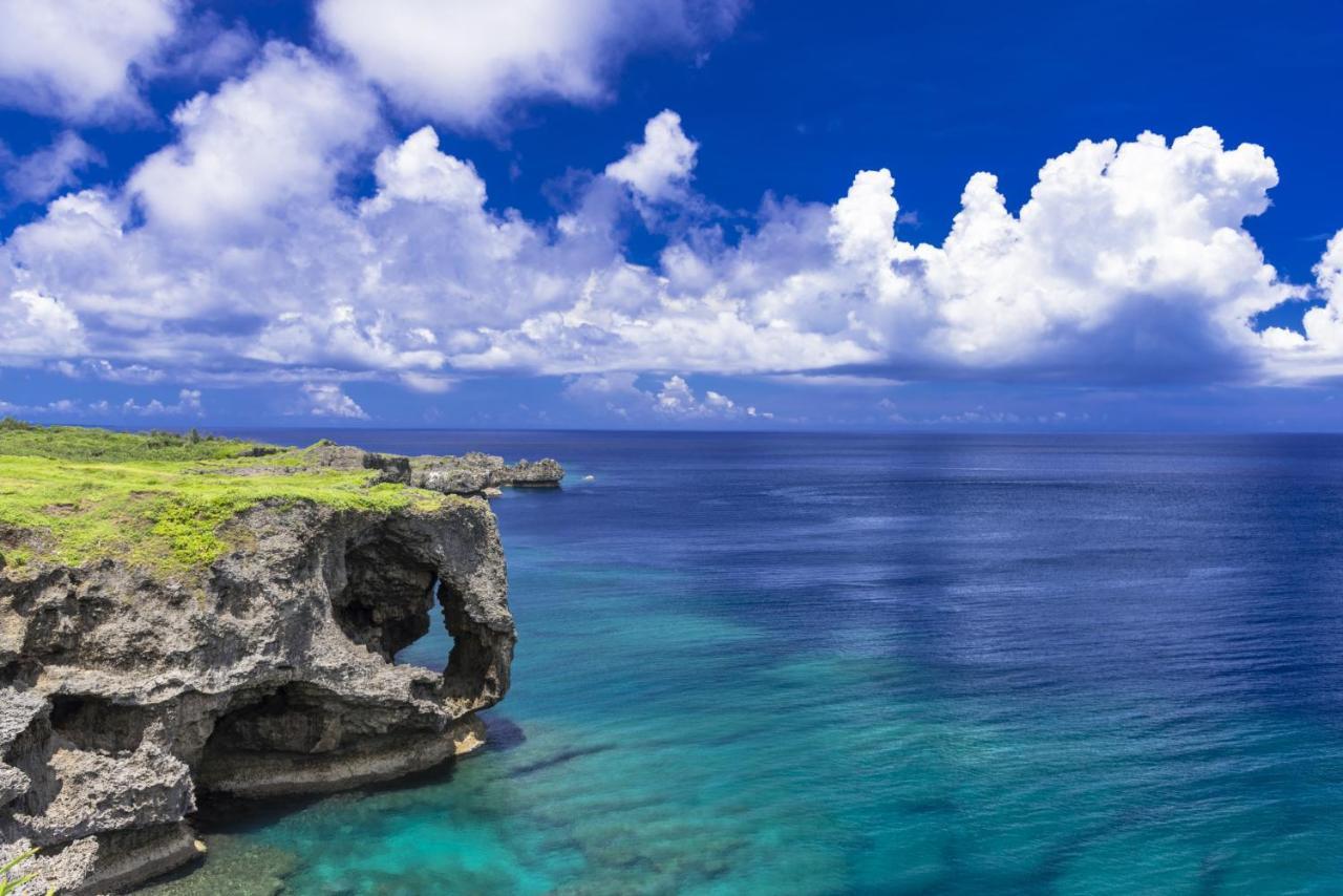 Kariyushi Condominium Resort Yomitan Ryukyu Tabikan In Zampamisaki Exteriör bild